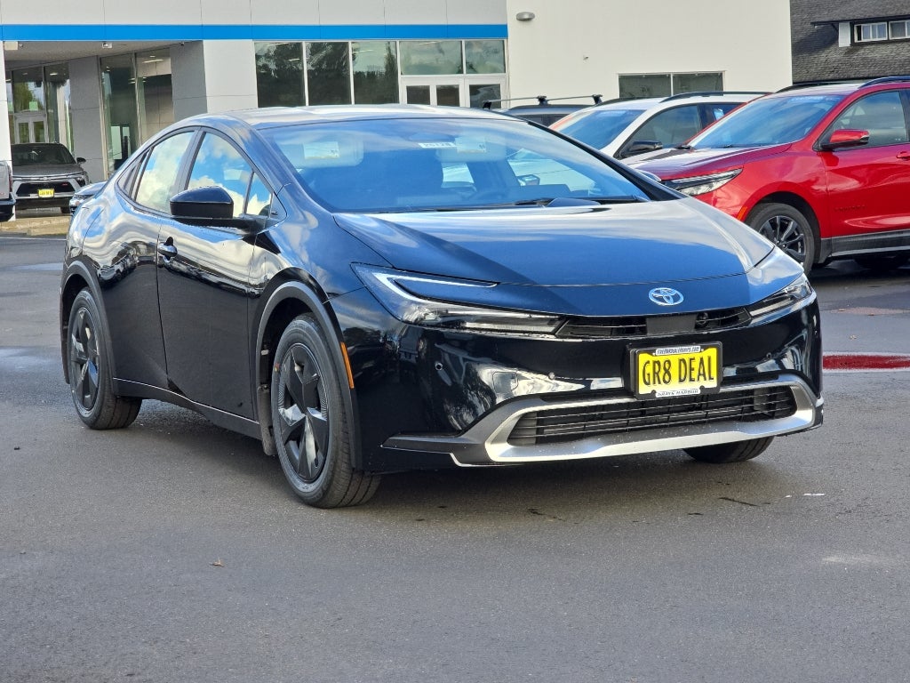 2026 Toyota Prius Plug-in Hybrid SE