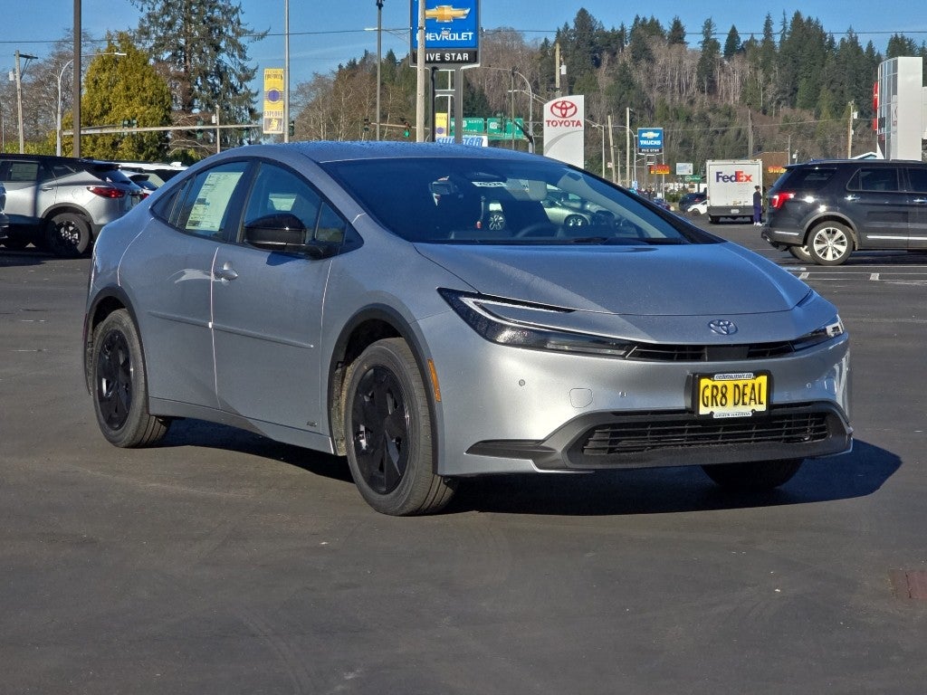 2026 Toyota Prius LE AWD