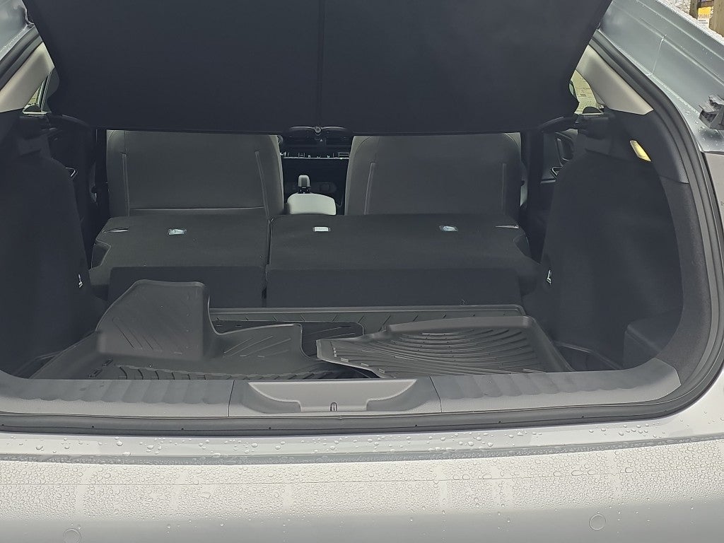 2026 Toyota Prius LE AWD