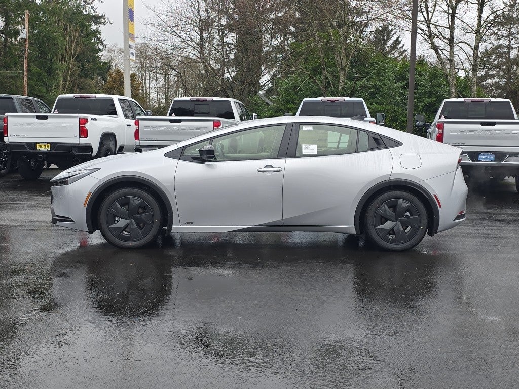 2026 Toyota Prius LE AWD