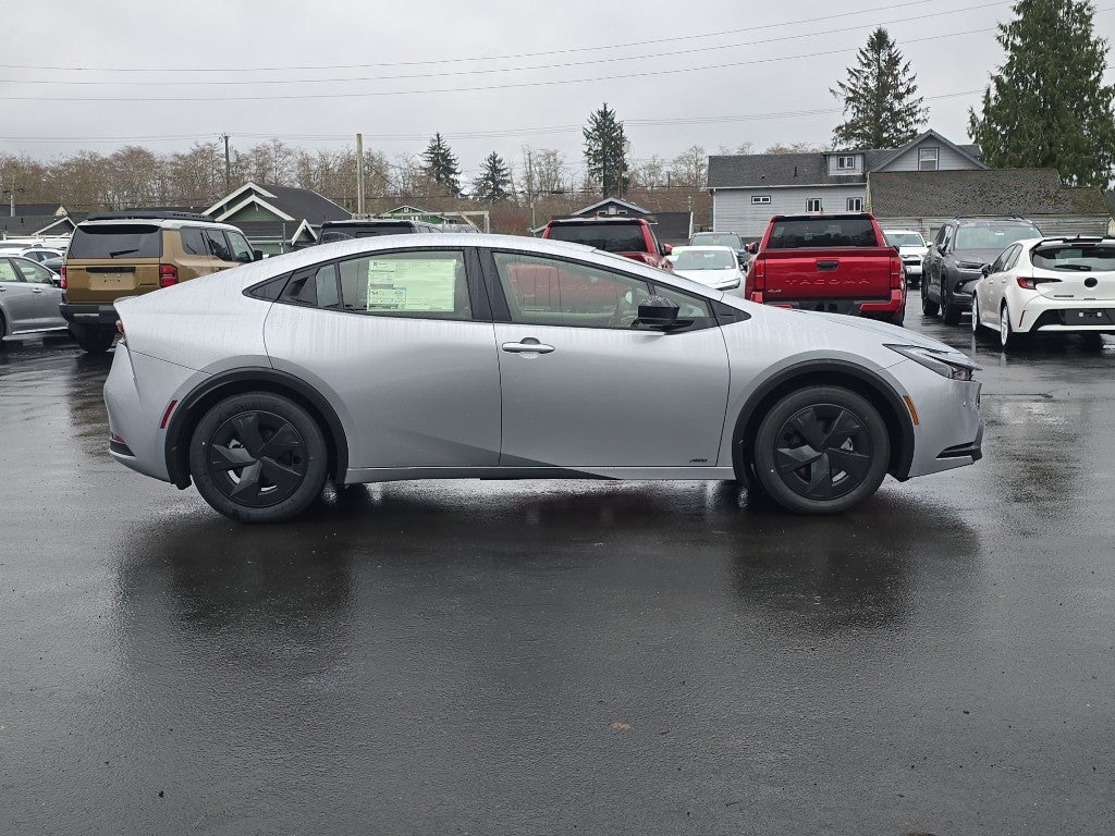 2026 Toyota Prius LE AWD