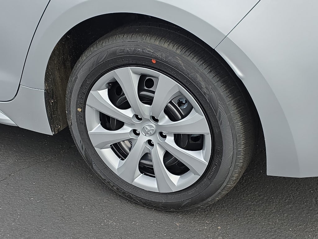 2027 Toyota Corolla LE