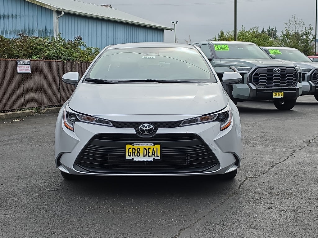 2027 Toyota Corolla LE
