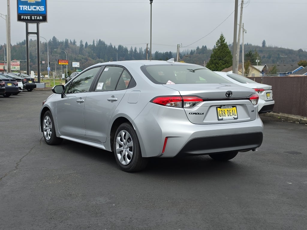 2027 Toyota Corolla LE