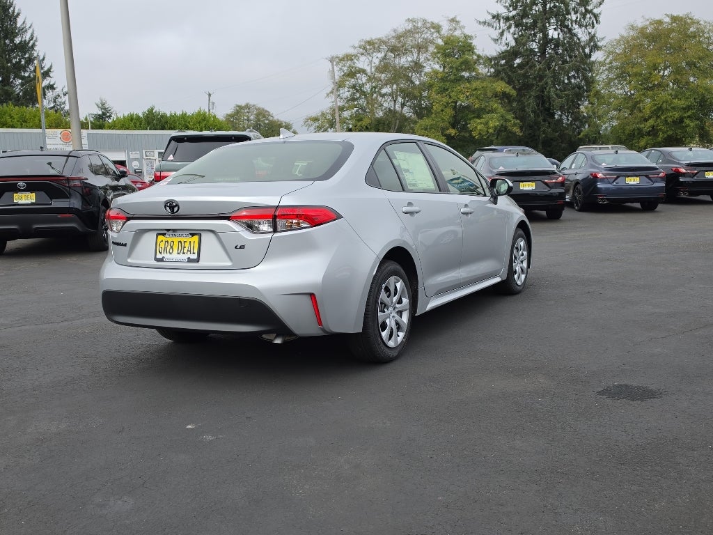 2027 Toyota Corolla LE