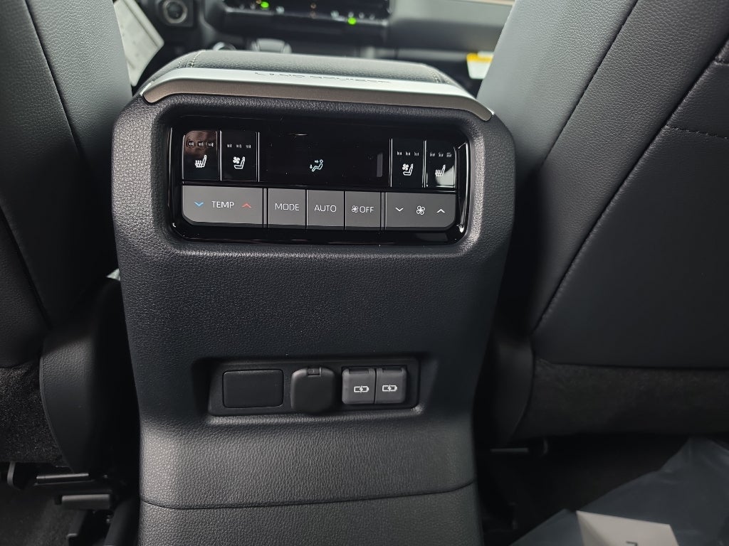 2027 Toyota Land Cruiser Land Cruiser