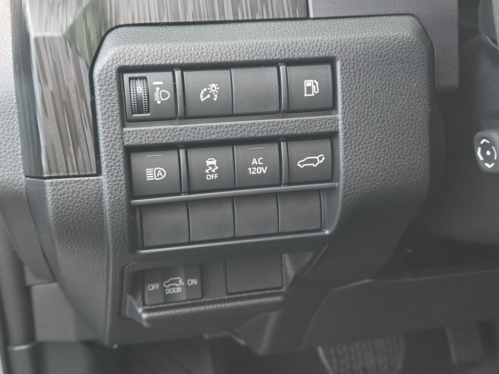 2025 Toyota 4Runner i-FORCE MAX Platinum