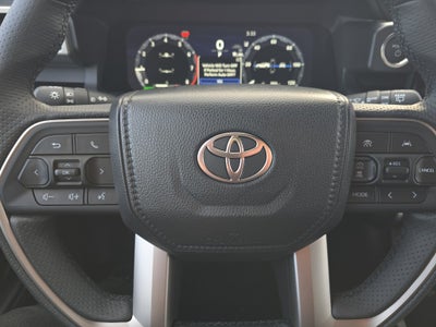2025 Toyota 4Runner i-FORCE MAX Platinum