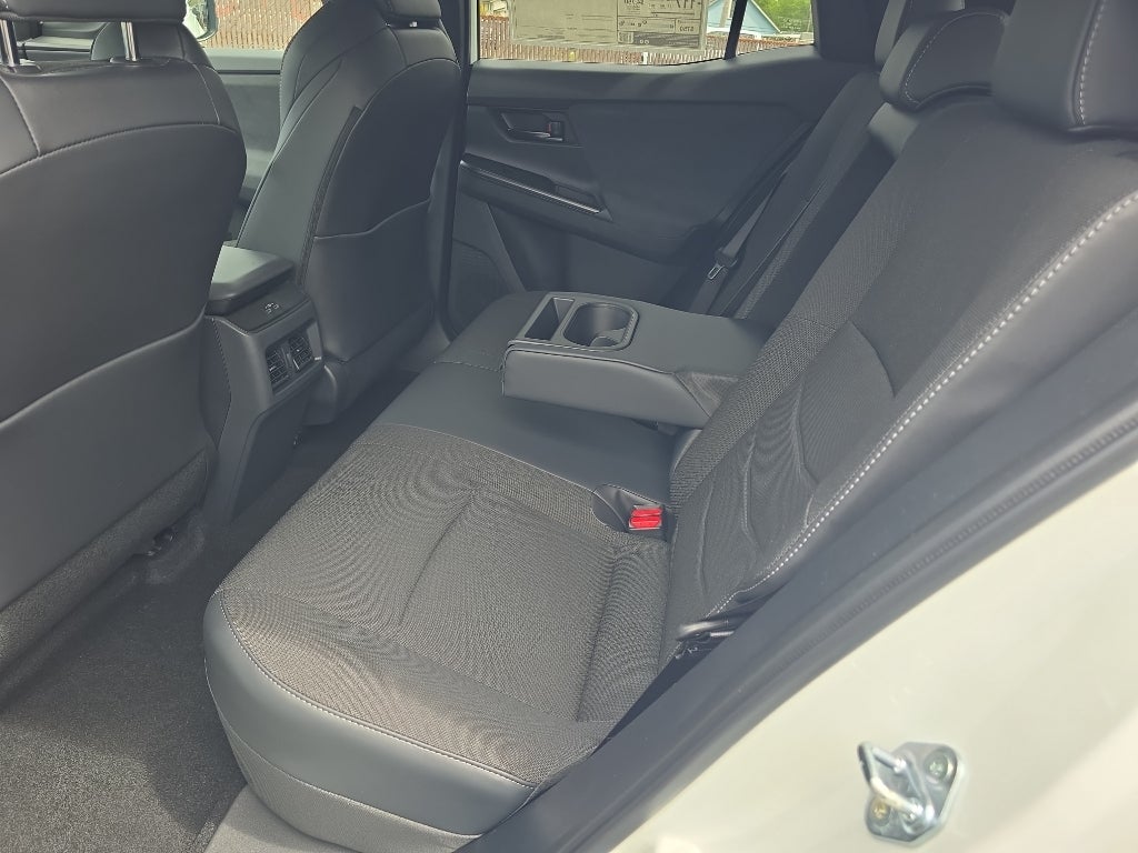 2026 Toyota C-HR SE