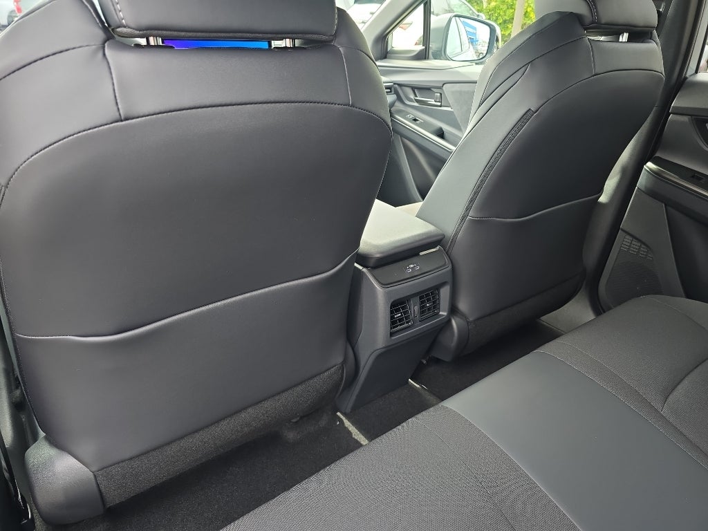 2026 Toyota C-HR SE/XSE SE