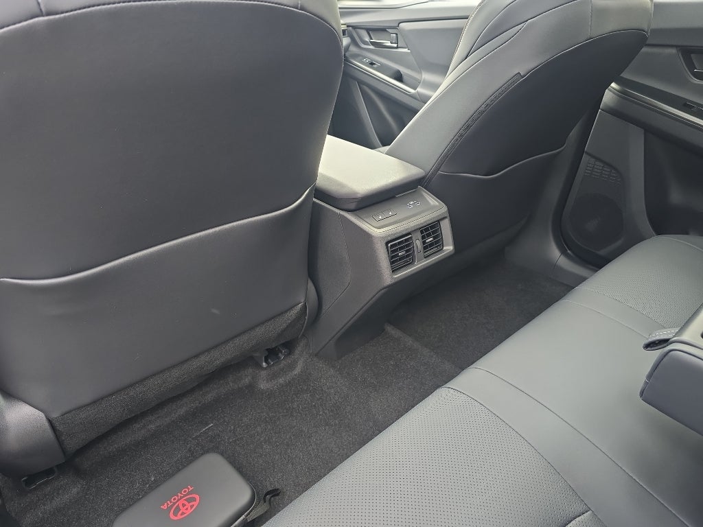 2026 Toyota bZ Woodland bZ Woodland Premium