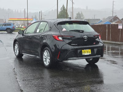 2026 Toyota Corolla Hatchback SE