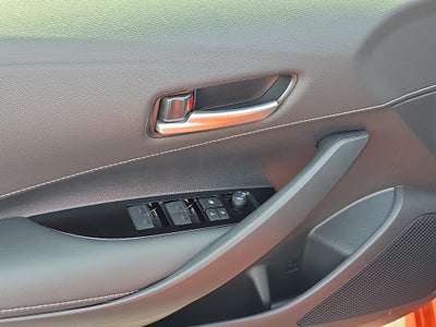 2027 Toyota Corolla Hatchback SE