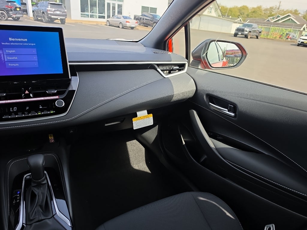 2027 Toyota Corolla Hatchback SE