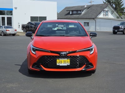 2027 Toyota Corolla Hatchback SE