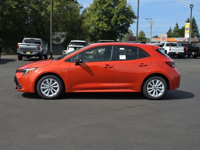 2027 Toyota Corolla Hatchback SE