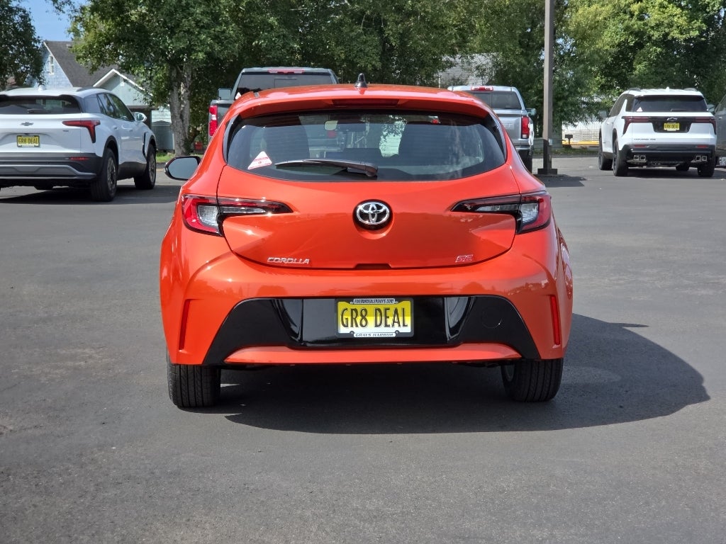 2027 Toyota Corolla Hatchback SE