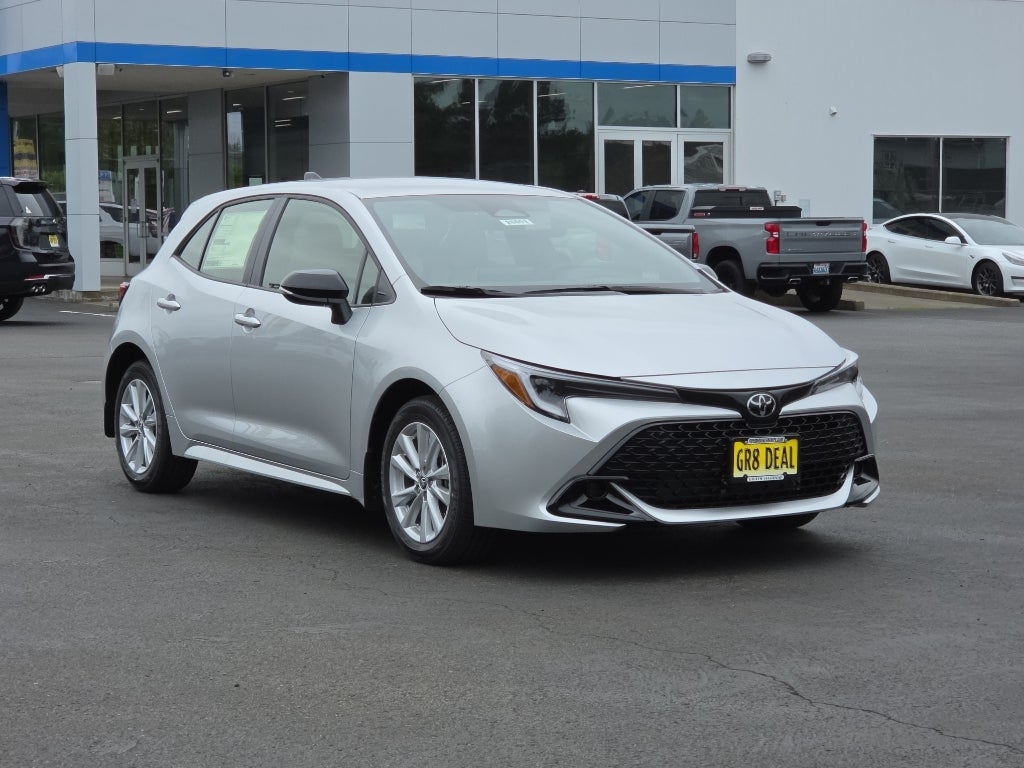 2026 Toyota Corolla Hatchback SE