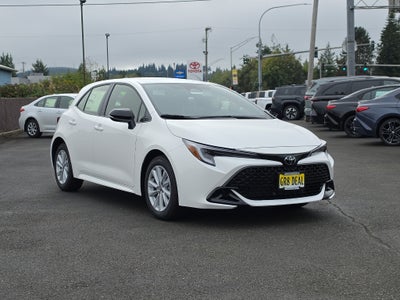 2027 Toyota Corolla Hatchback SE