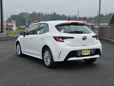 2027 Toyota Corolla Hatchback SE