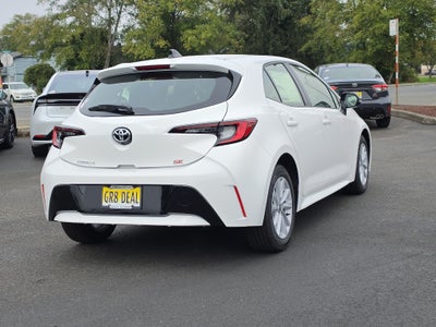 2027 Toyota Corolla Hatchback SE