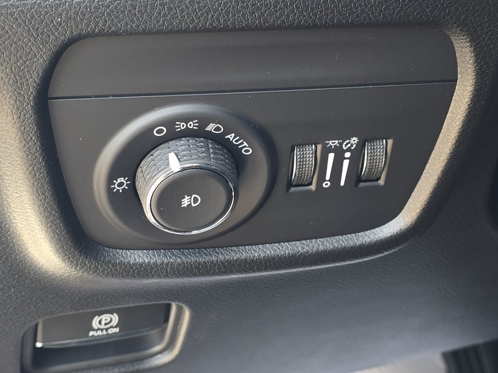 2026 Jeep Grand Cherokee 85th Anniversary Edition