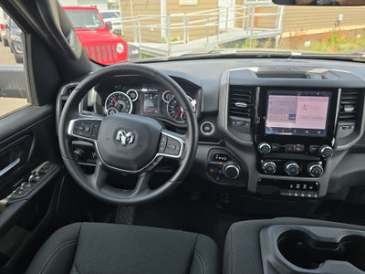 2025 RAM 1500 RAM 1500 TRADESMAN CREW CAB 4X4 5'7' BOX