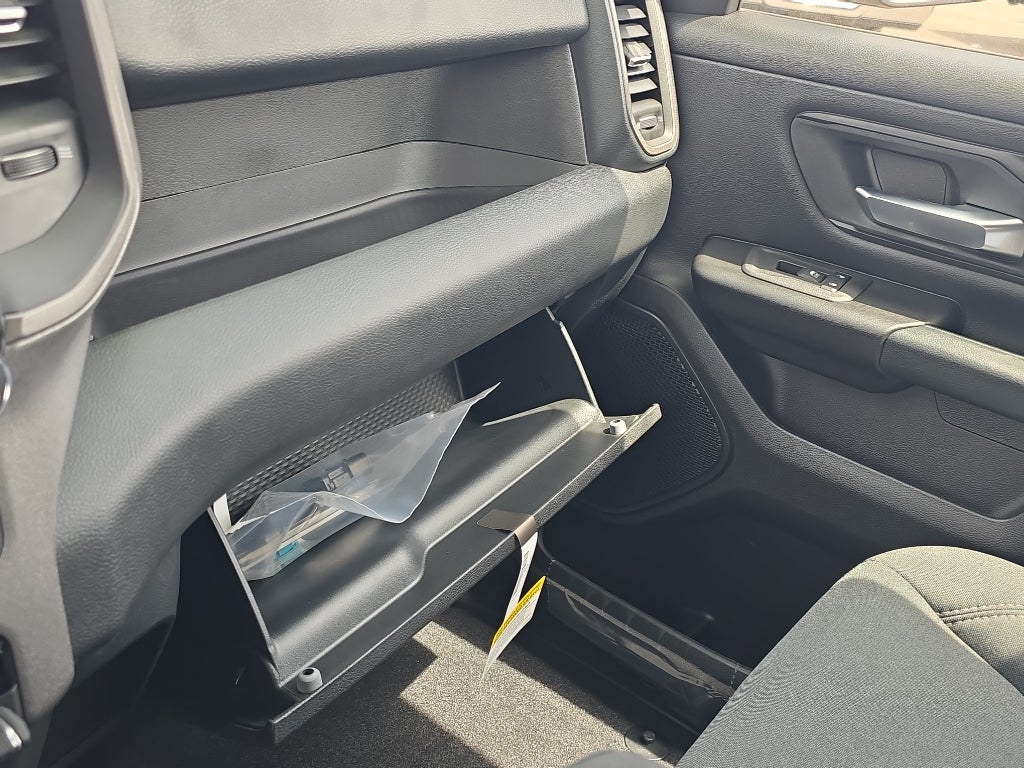 2025 RAM 1500 RAM 1500 TRADESMAN CREW CAB 4X4 5'7' BOX