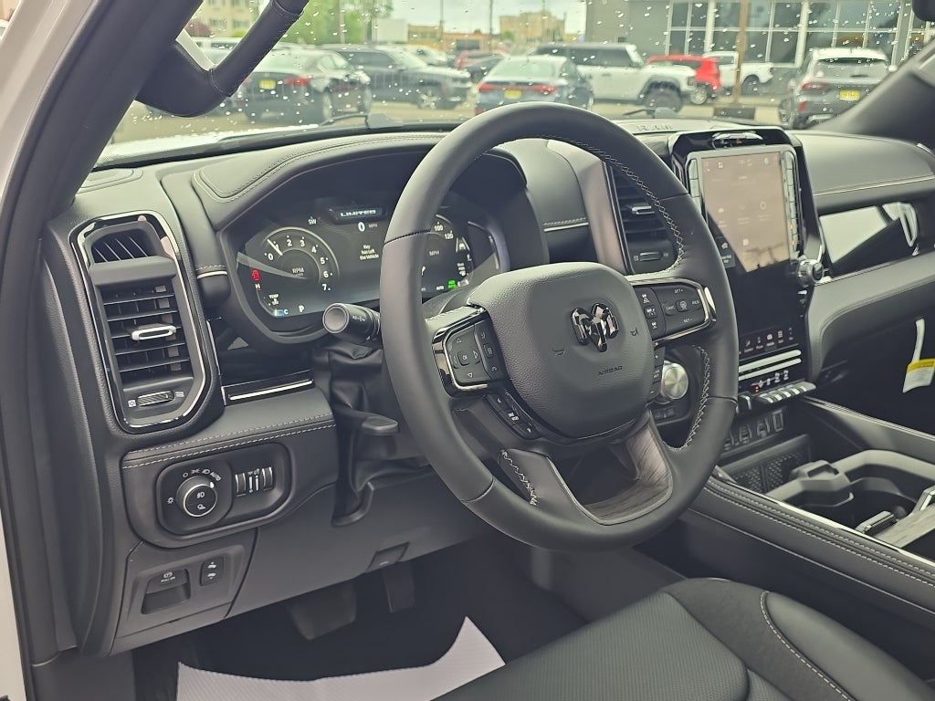 2026 RAM Ram 1500 RAM 1500 LIMITED CREW CAB 4X4 5'7' BOX