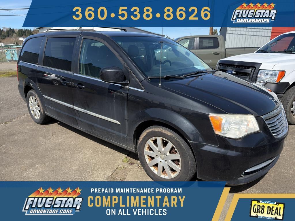 2013 Chrysler Town & Country Touring