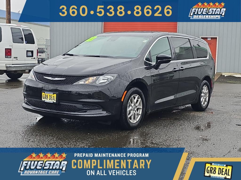 2025 Chrysler Voyager VOYAGER LX