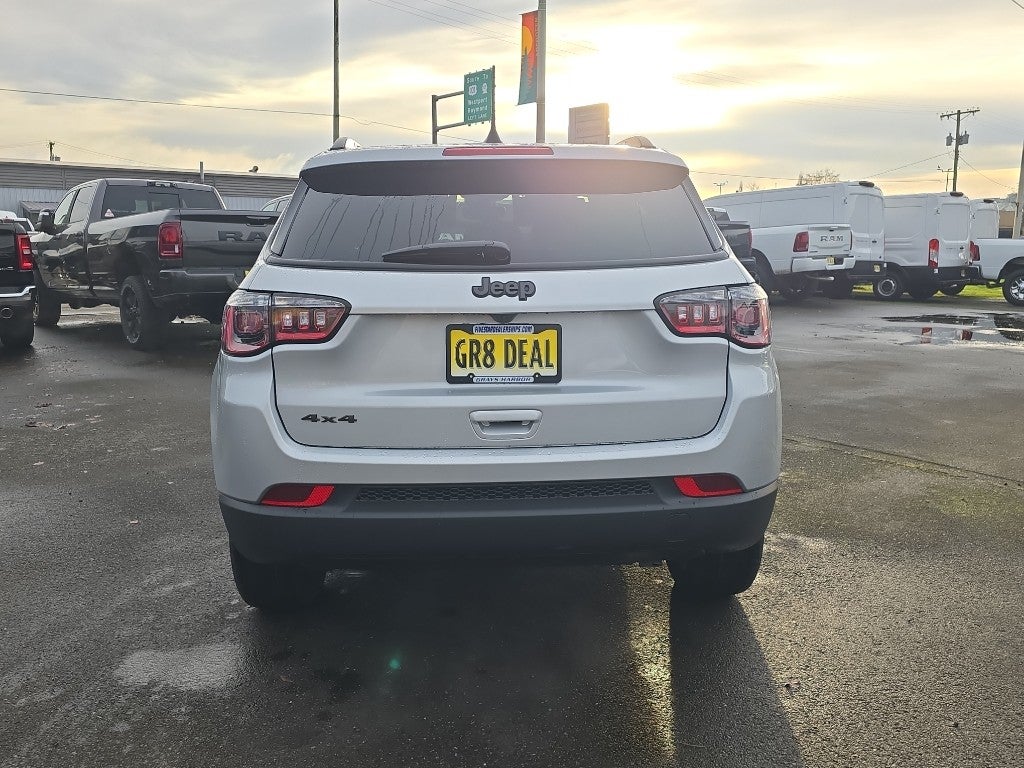 2026 Jeep Compass Latitude Altitude