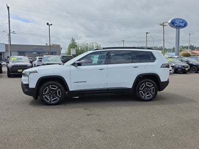 2026 Jeep Cherokee Laredo