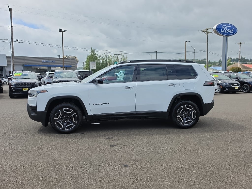 2026 Jeep Cherokee Laredo