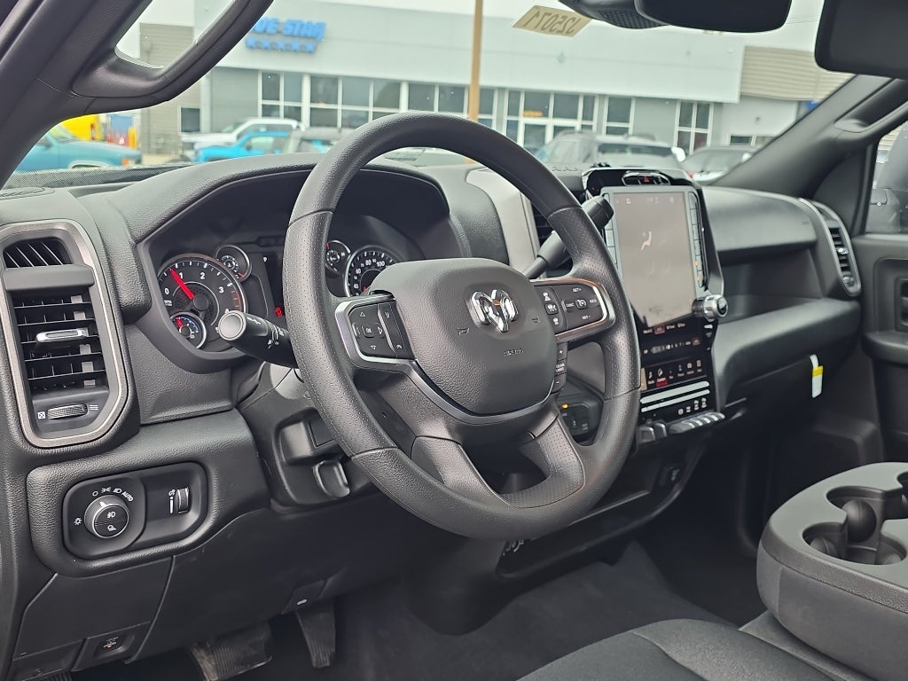 2025 RAM Ram 3500 RAM 3500 TRADESMAN CREW CAB 4X4 8' BOX