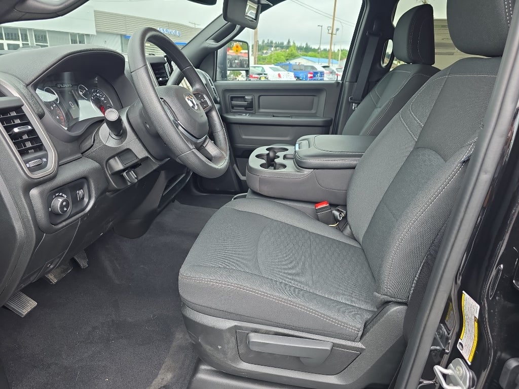 2025 RAM Ram 3500 RAM 3500 TRADESMAN CREW CAB 4X4 8' BOX