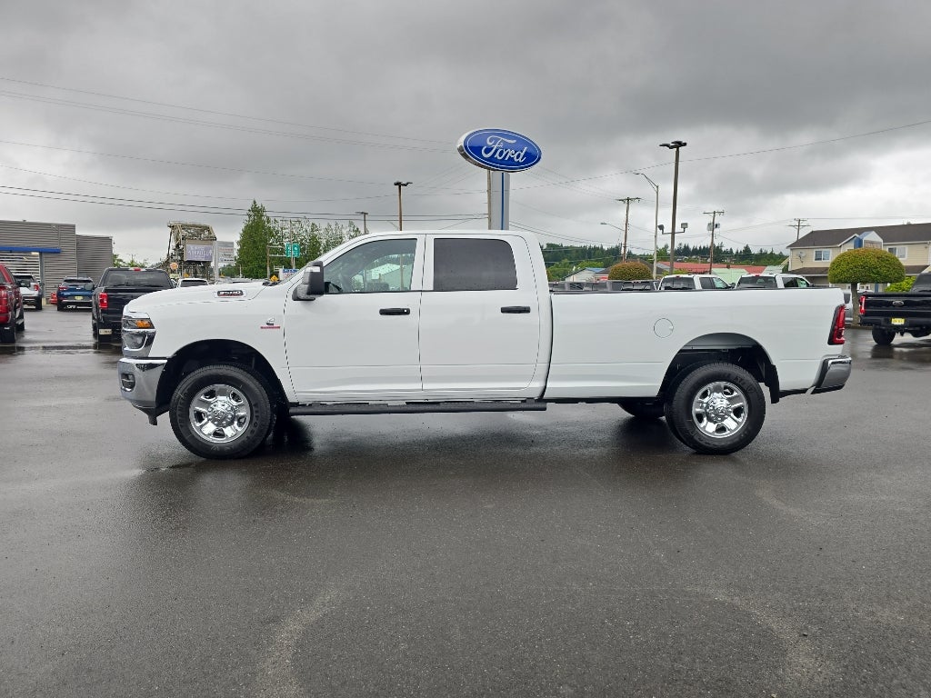 2025 RAM Ram 3500 RAM 3500 TRADESMAN CREW CAB 4X4 8' BOX
