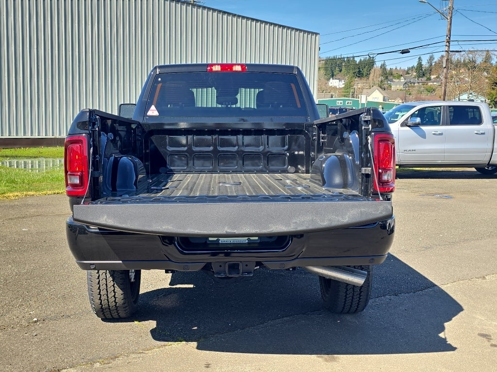 2026 RAM 2500 Black Express