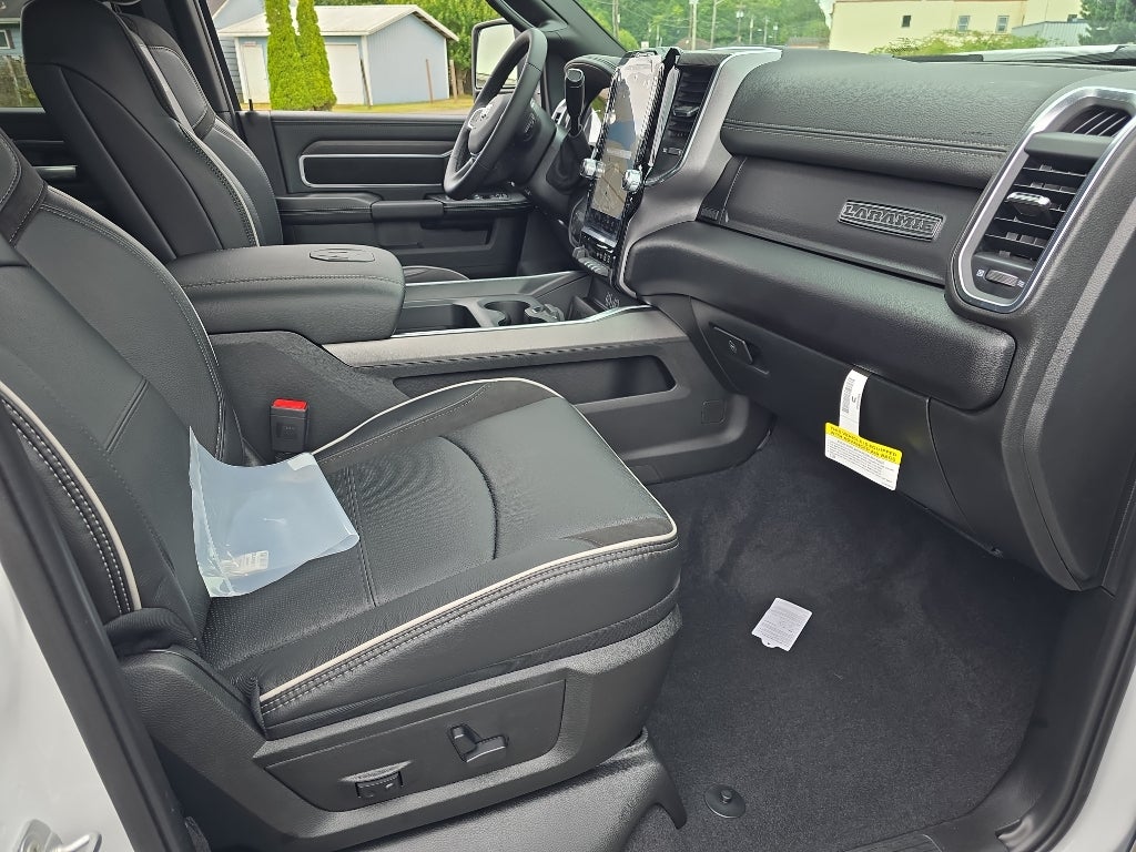 2025 RAM Ram 2500 RAM 2500 LARAMIE CREW CAB 4X4 8' BOX