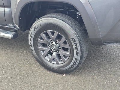 2022 Toyota Tacoma SR5