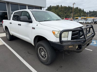 2013 Toyota Tundra Grade 5.7L V8 w/FFV (A6)