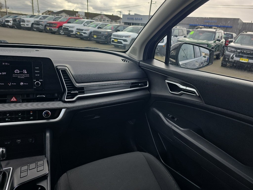 2024 Kia Sportage LX