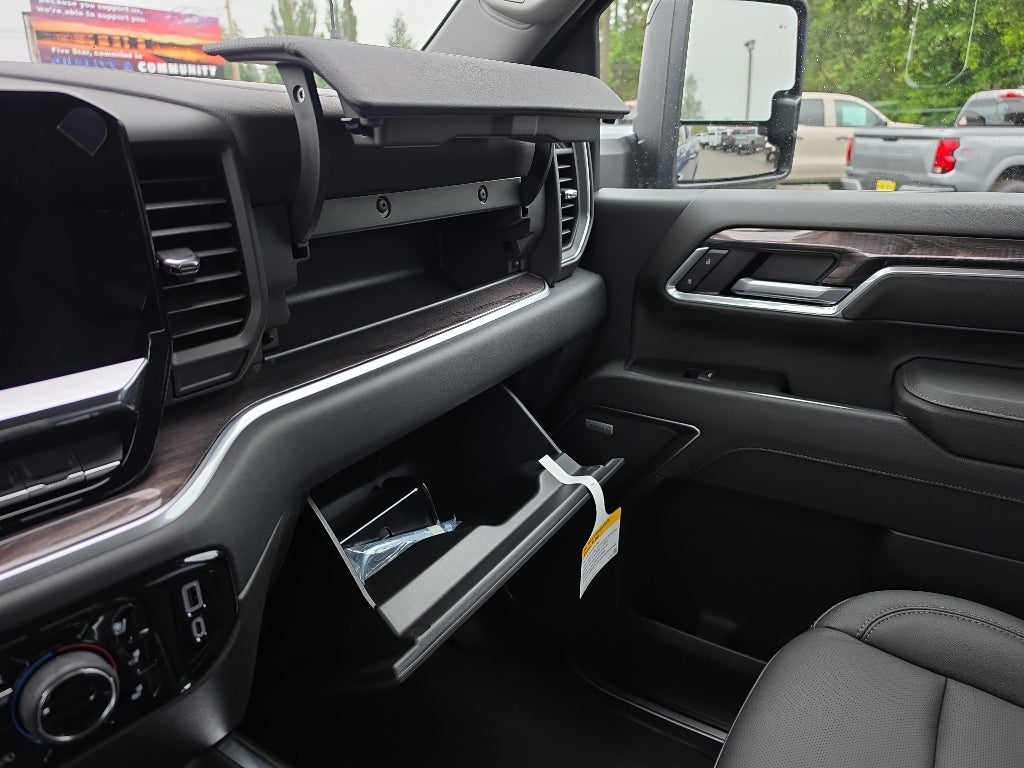 2026 Chevrolet Silverado 3500 LTZ