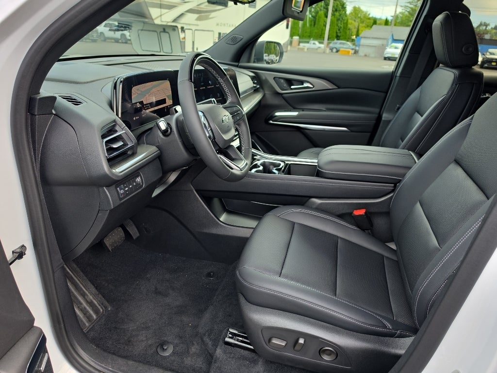 2026 Chevrolet Traverse AWD LT