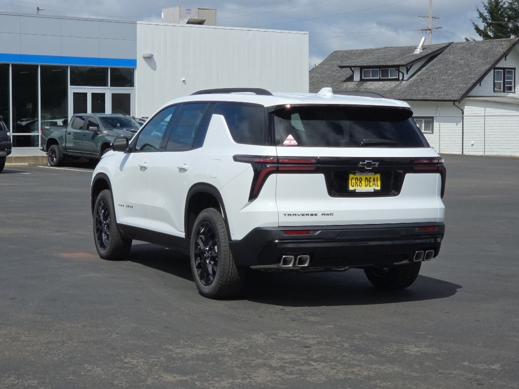 2026 Chevrolet Traverse AWD LT