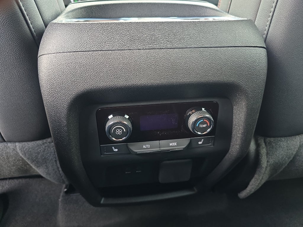 2026 Chevrolet Traverse AWD RS
