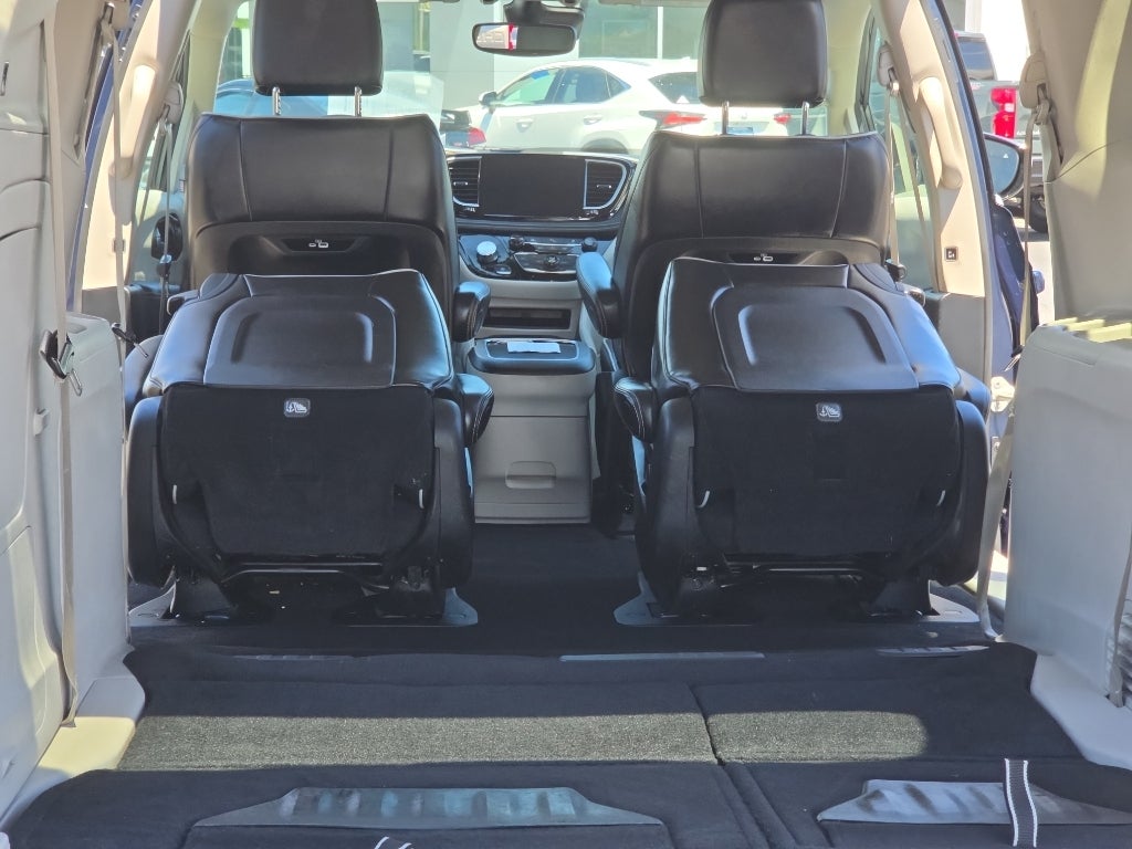 2023 Chrysler Pacifica Hybrid Limited