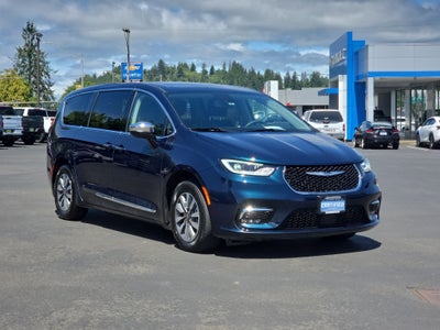2023 Chrysler Pacifica Hybrid Limited