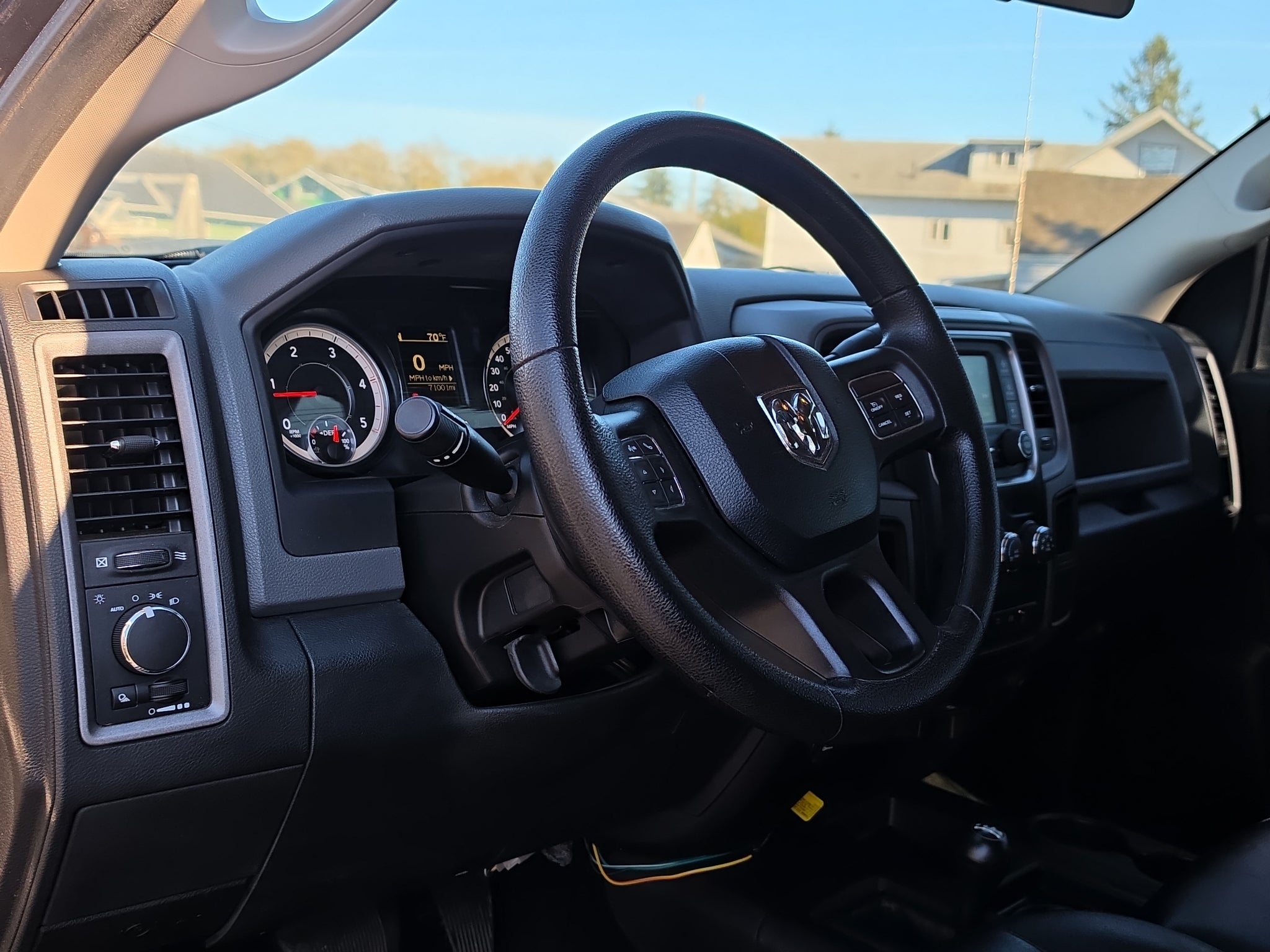2017 RAM 2500 Tradesman Crew Cab 4x4 6'4"""" Box