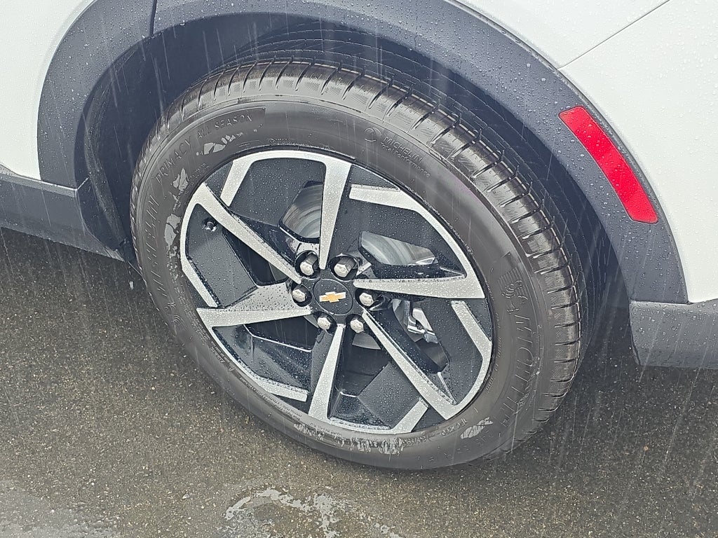 2026 Chevrolet Equinox EV LT1 w/PCY